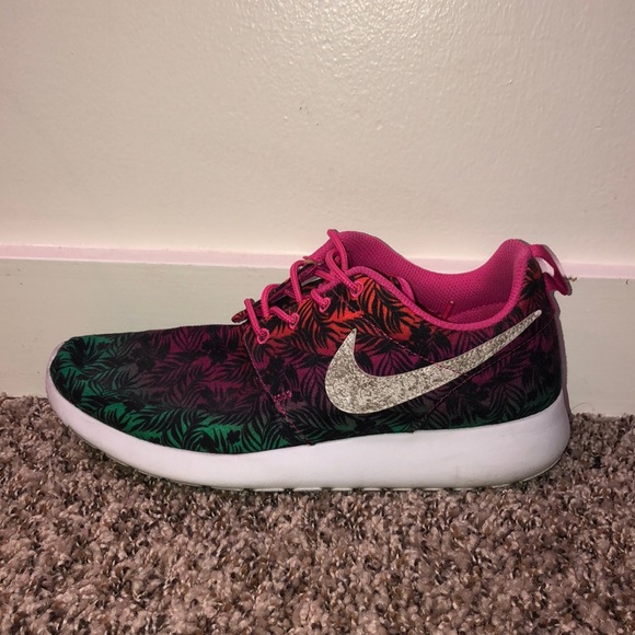 Palm Tree Nike Roshe - Picture 6 of 6